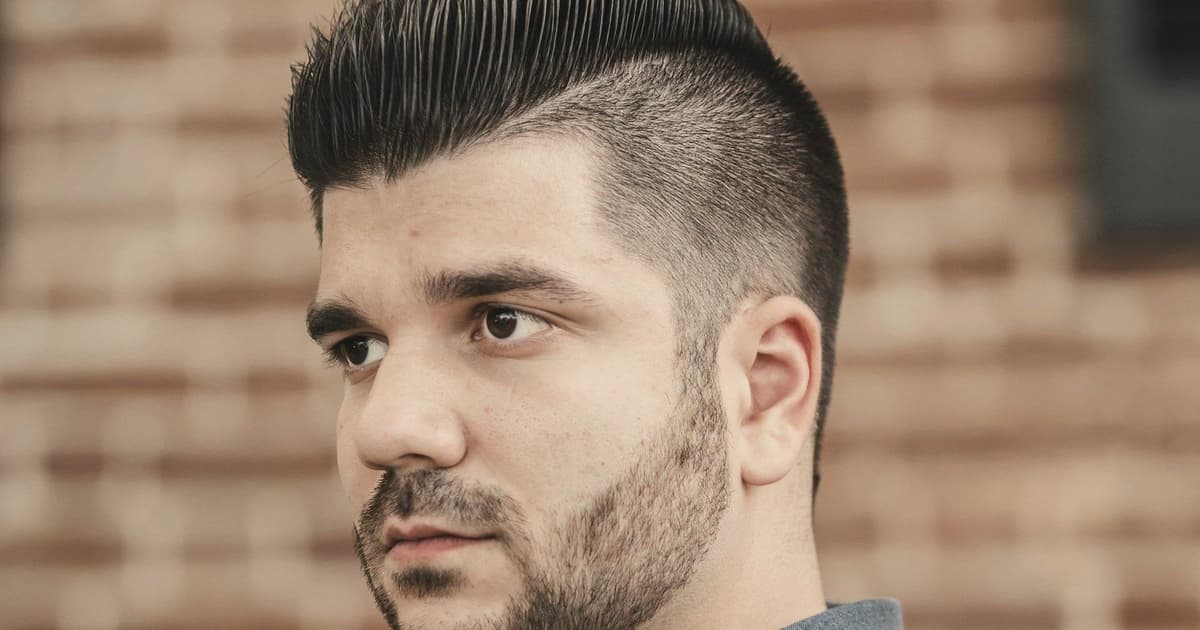 Saç köçürülməsində ön saç xəttinin dizaynı